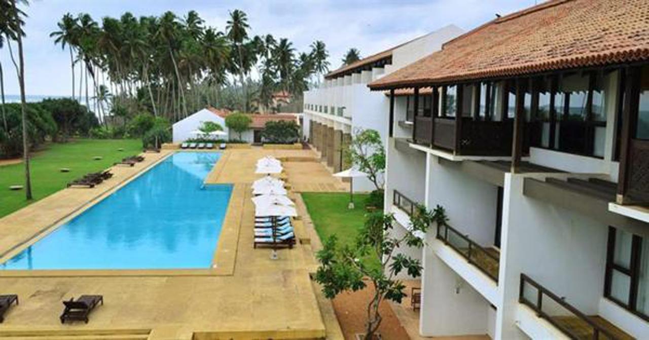 Grand Beach Wadduwa Exterior photo