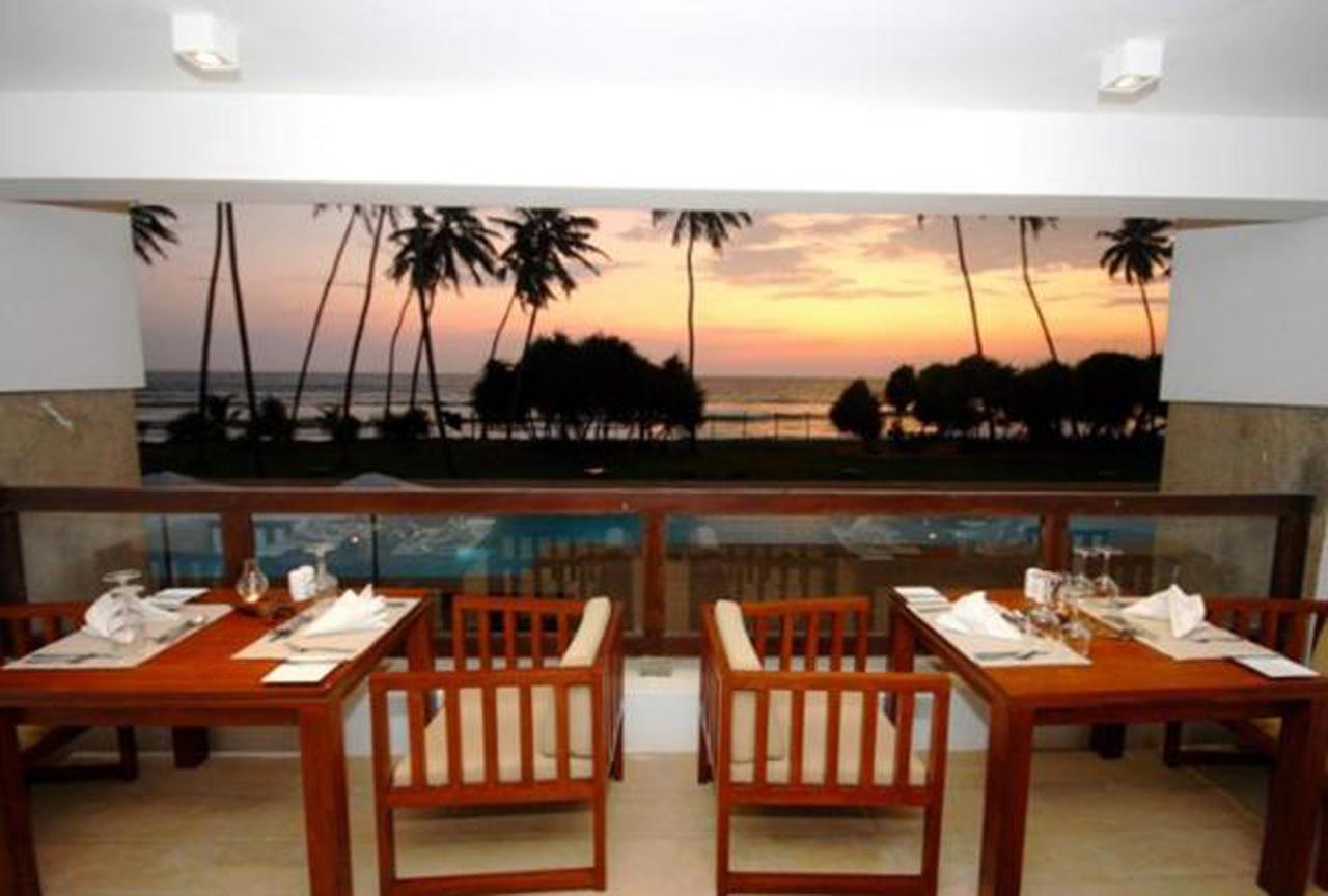 Grand Beach Wadduwa Exterior photo